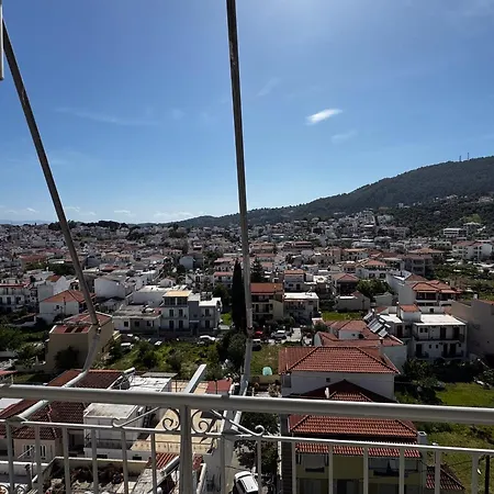 Platis House İskados