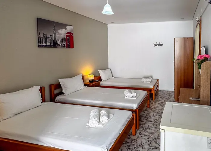 Apart Otel Platis House İskados