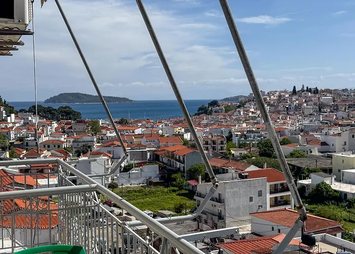 Apart Otel Platis House 3*