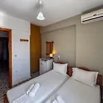 Platis House 3*