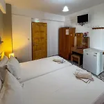 アパートホテル Platis House