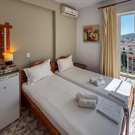 Platis House * Skiathos Town